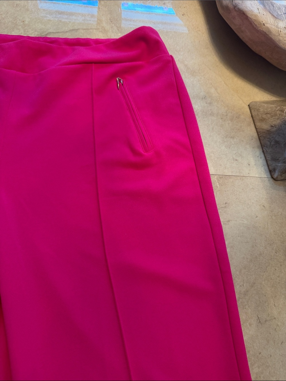 Women’s  Hot Pink Pull-On Knit Pants, no wrinkle, XL View 2